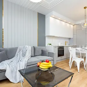 https://apartment-sienna-warsaw-by-renters.warsawhotelspoland.com
